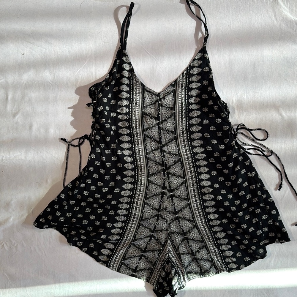 Amuse Society Monochrome Geometric Romper
